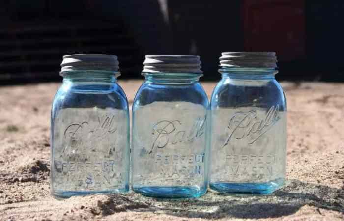 Use a Mason Jar