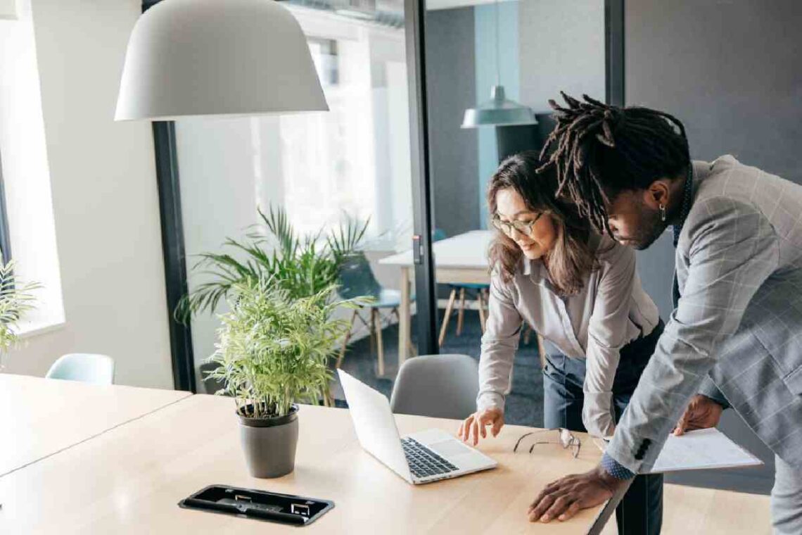 Choosing the Right Partner: A Guide to Selecting a Technical Support Provider